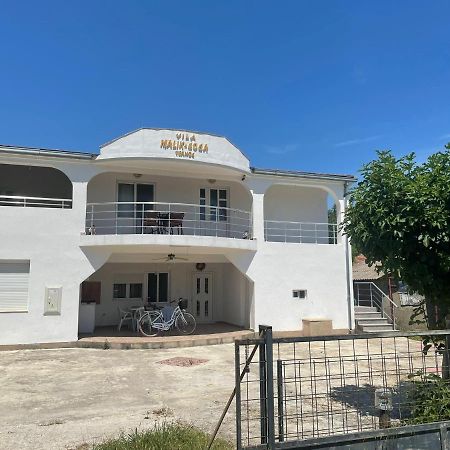 Vila Goga 울친 외부 사진